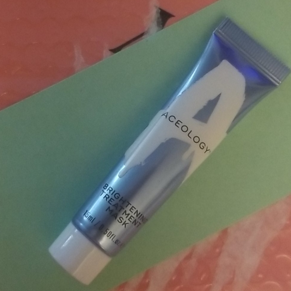 Aceology Brightening Treatment Mask